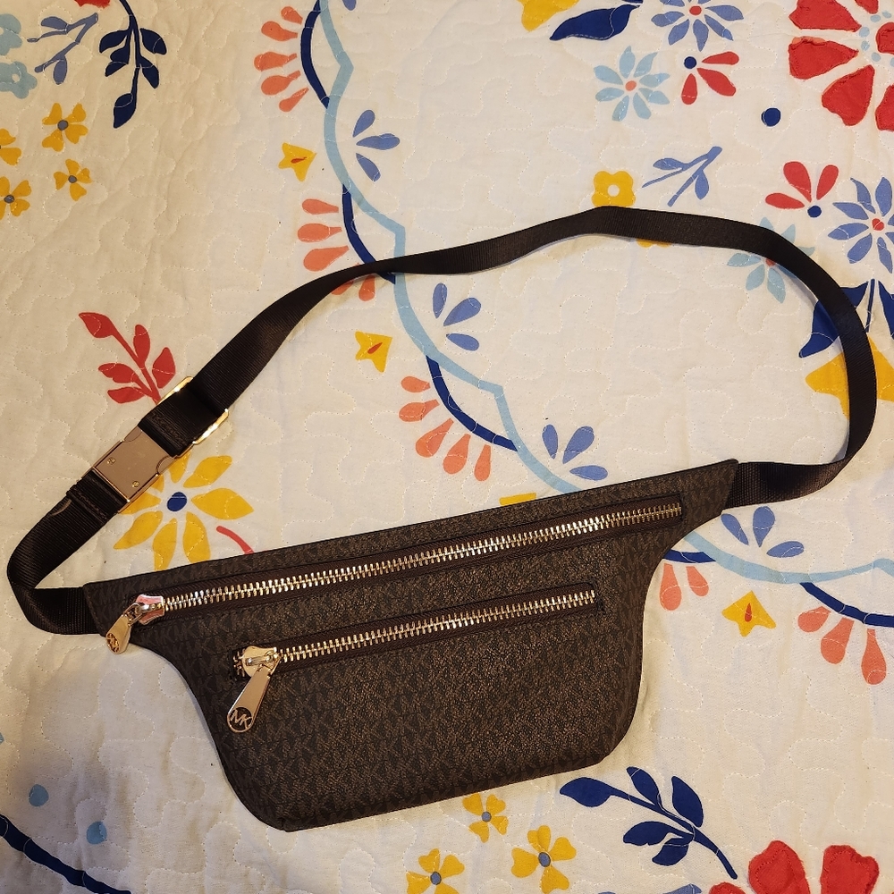 Michael Kors belt bag